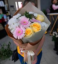 Букет цветов из:  Герберы, Розы и Хризантемы в Облучье