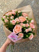 Букет цветов из:  Розы #REPLACE_PRED# Облучье