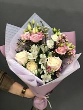 Букет цветов из:  Альстромерии, Розы и Лизиантусы #REPLACE_PRED# Облучье